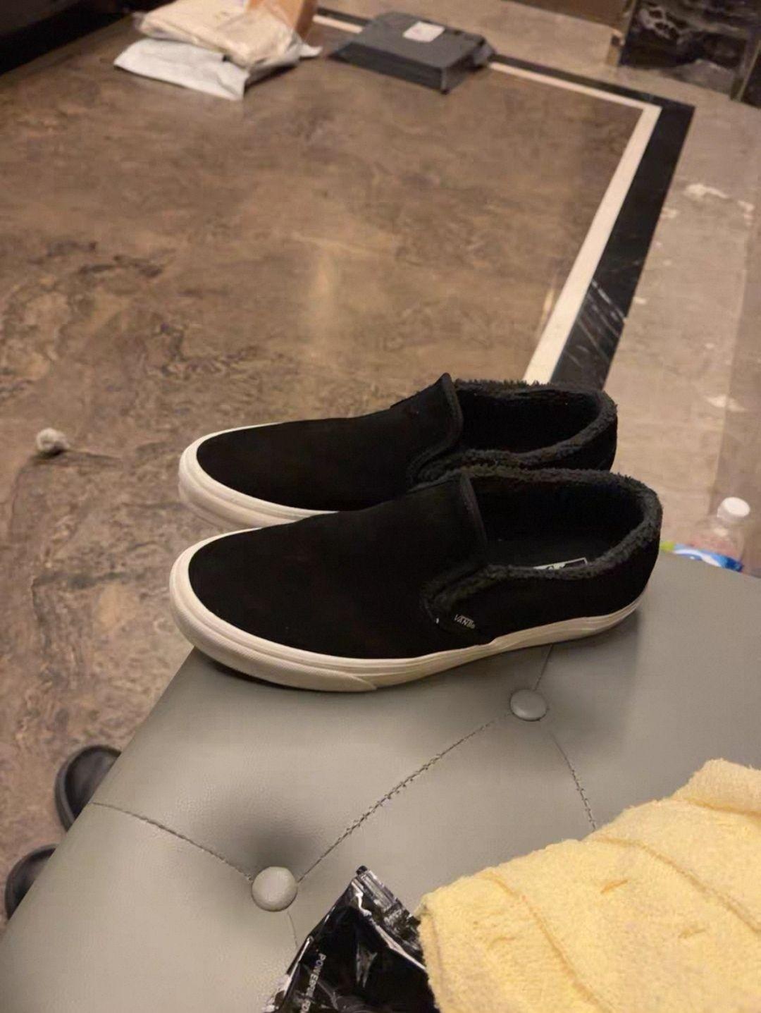 Vans Classic Slip-On毛绒鞋